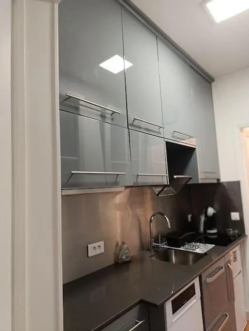 Daire Flat 31M2 Near Pompidou Center, Marais, Les Halles, Mobility Lease Only Paris