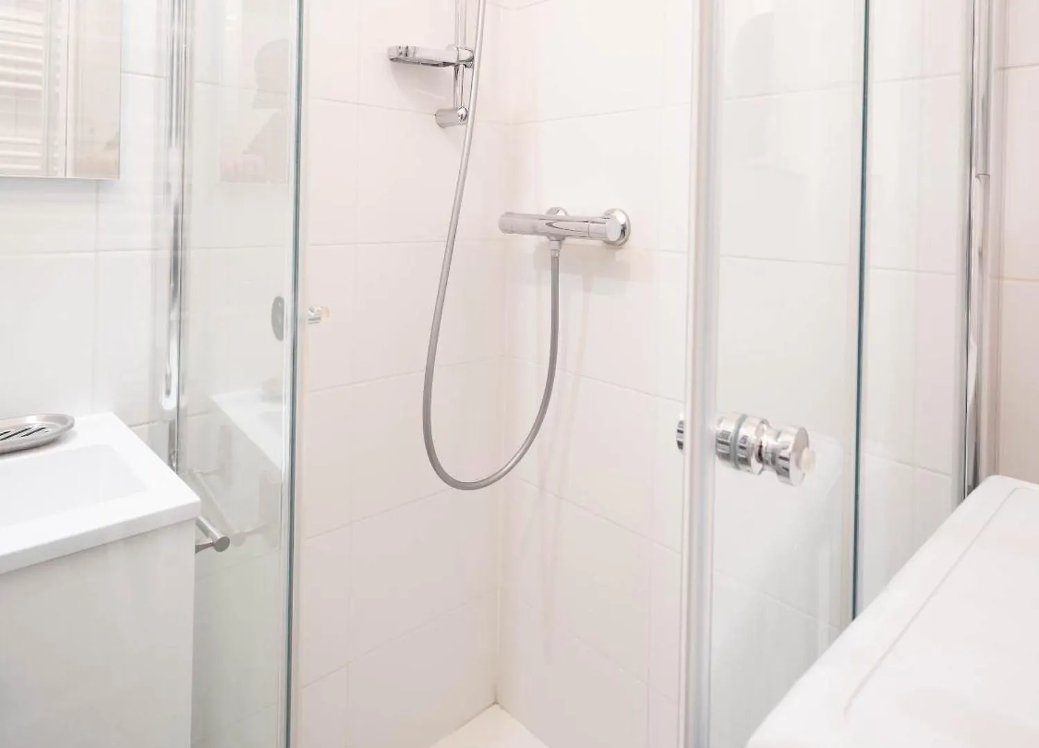 Flat 31M2 Near Pompidou Center, Marais, Les Halles, Mobility Lease Only Parigi Francia